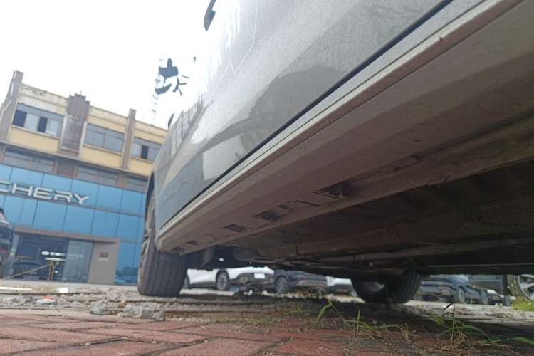 Used Chery Arrizo 8 2024 1.6T DCT Rui Right Side Sill