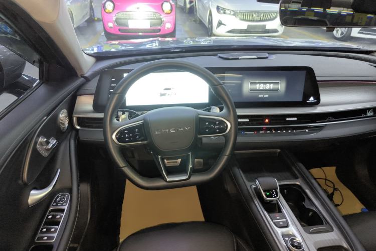 Used Chery Arrizo 8 2024 High-Performance Edition 2.0T DCT Powerfully Tuned Steering Wheel