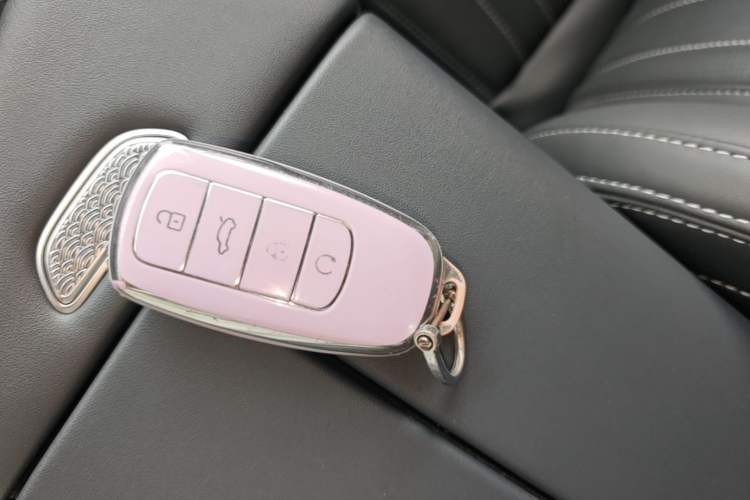 Used Chery Arrizo 8 2024 1.6T DCT Rui Vehicle Key