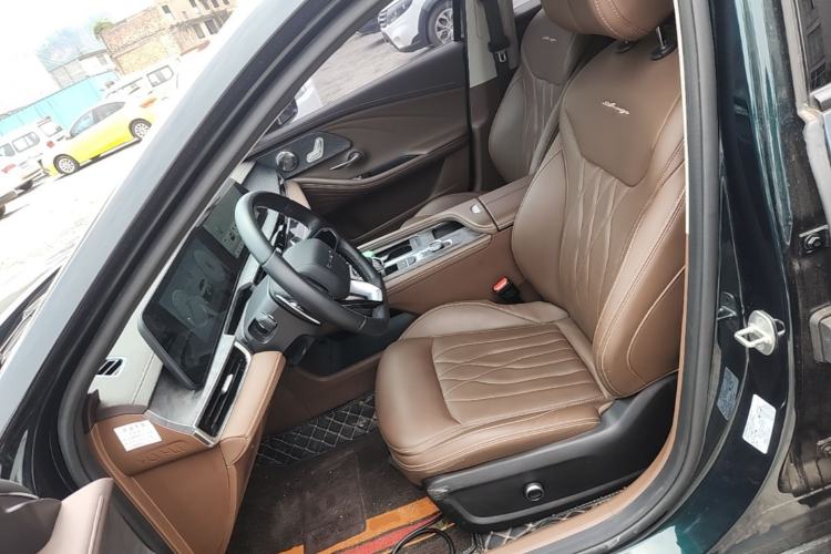 Used Chery Arrizo 8 2024 High-Performance Edition 2.0T DCT Powerfully Tuned Left Front Seat