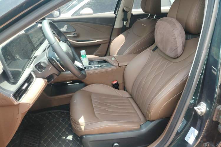 Used Chery Arrizo 8 2024 High-Performance Edition 2.0T DCT Powerfully Tuned Left Front Seat