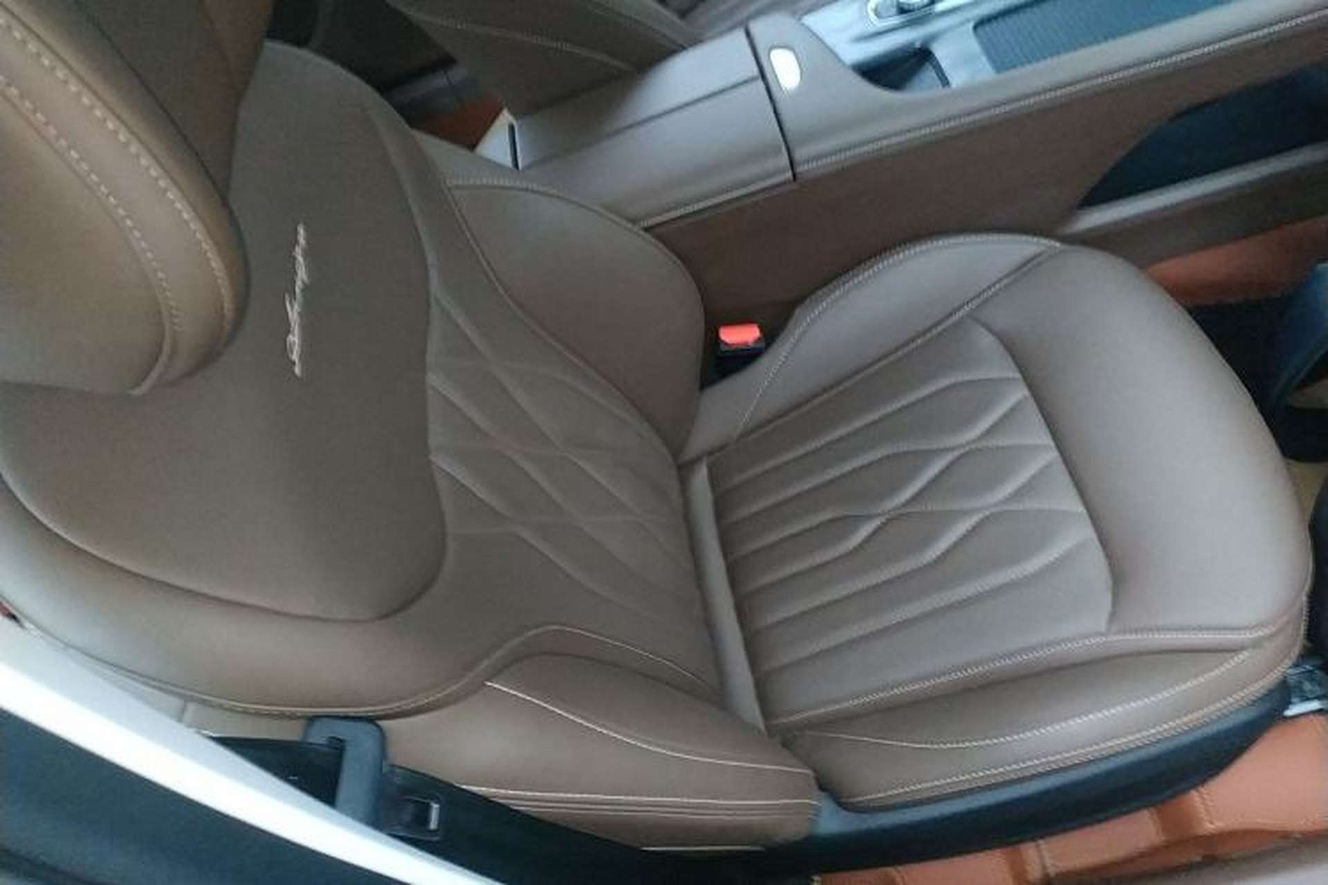 Used Chery Arrizo 8 2024 High-Energy Edition 2.0T Automatic Yu+ Right Front Seat