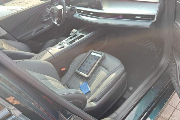 Used Chery Arrizo 8 2024 High-Performance Edition 2.0T DCT Imperial Right Front Seat