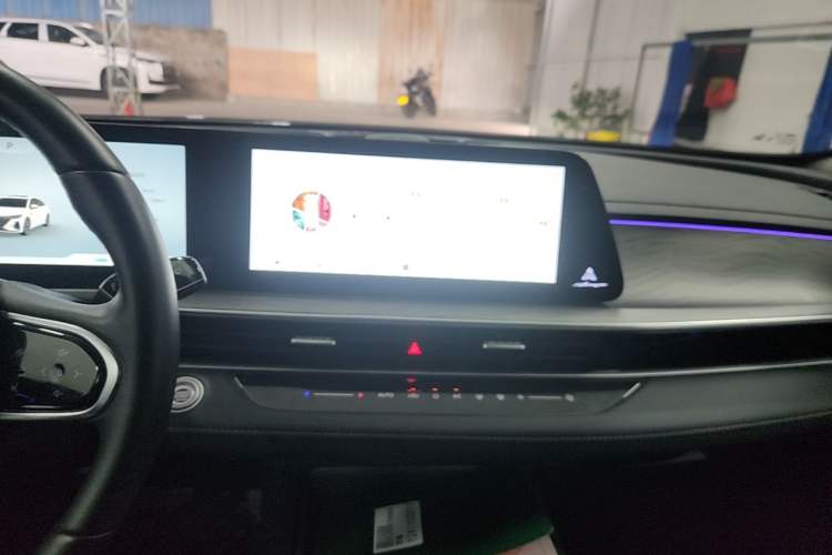 Used Chery Arrizo 8 2024 1.6T DCT Rui Audio And AC Panel