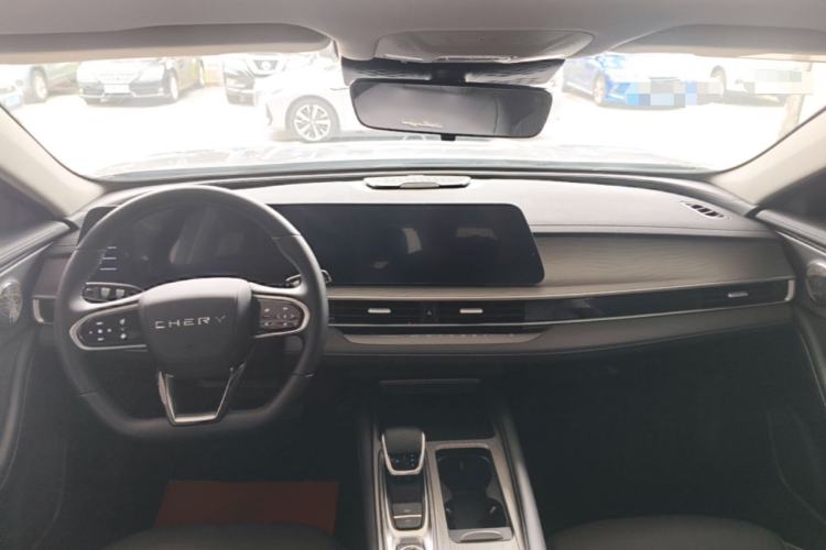 Used Chery Arrizo 8 2024 1.6T DCT Rui Center Console