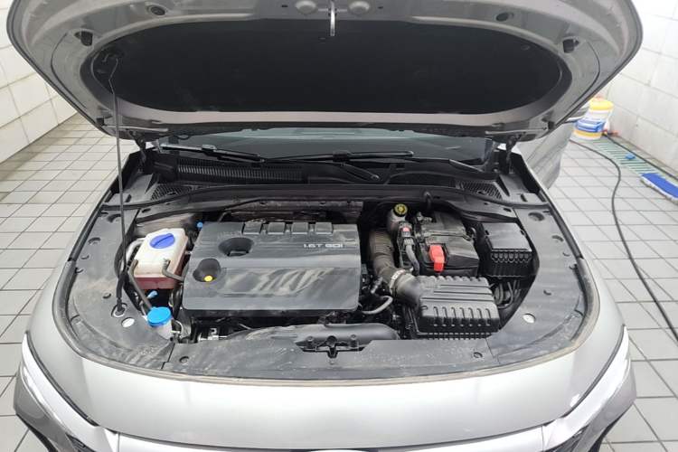 Used Chery Arrizo 8 2024 1.6T DCT Rui Engine Bay