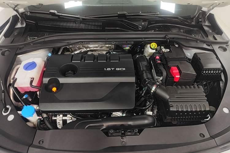 Used Chery Arrizo 8 2024 1.6T DCT Rui Engine Bay