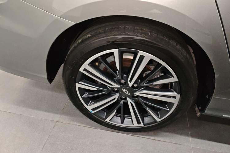 Used Chery Arrizo 8 2024 1.6T DCT Rui Exterior 5