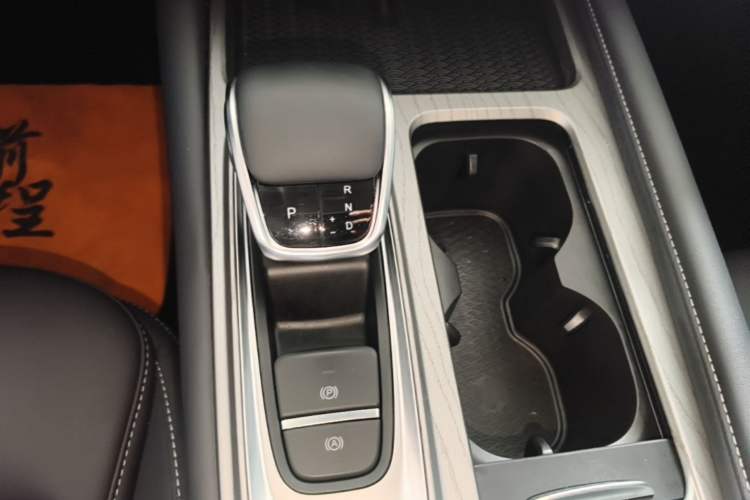 Used Chery Arrizo 8 2024 1.6T DCT Rui Gear Lever