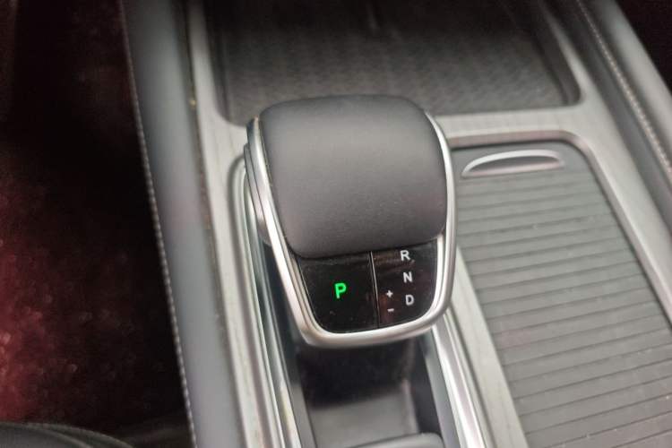 Used Chery Arrizo 8 2024 1.6T DCT Rui Gear Lever