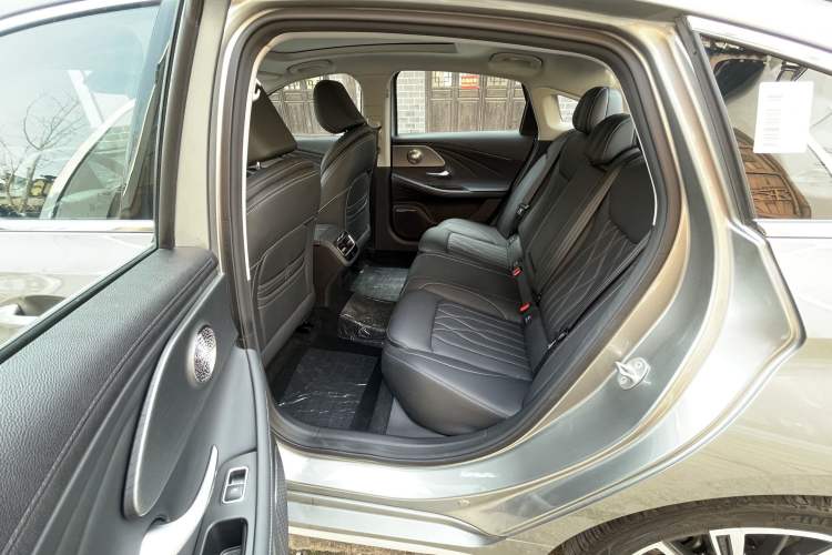Used Chery Arrizo 8 2024 1.6T DCT Smart Interior 3