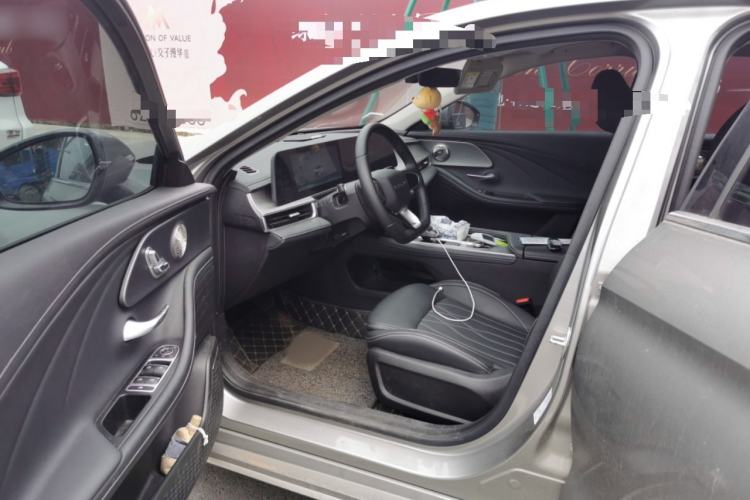 Used Chery Arrizo 8 2024 1.6T DCT Smart Interior 3