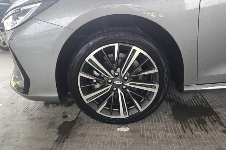 Used Chery Arrizo 8 2024 1.6T DCT Rui Left Front Wheel Hub