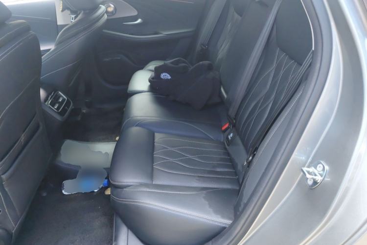 Used Chery Arrizo 8 2024 1.6T DCT Rui Left Rear Seat