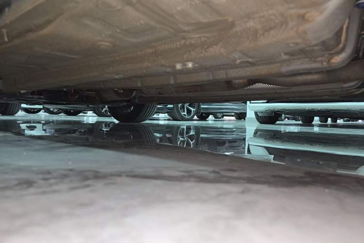 Used Chery Arrizo 8 2024 1.6T DCT Excellence Edition Left Side Sill