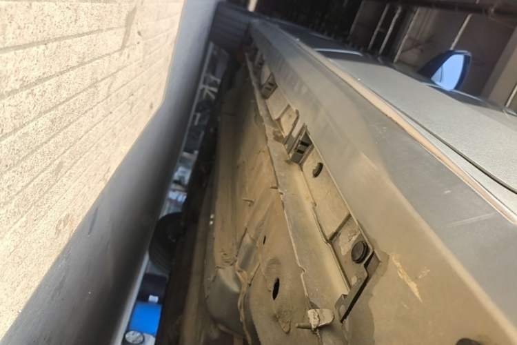 Used Chery Arrizo 8 2024 1.6T DCT Rui Left Side Sill