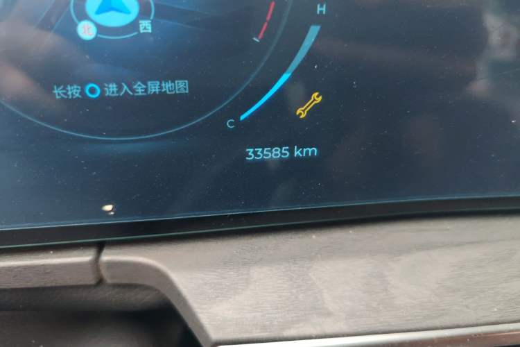 Used Chery Arrizo 8 2024 High-Performance Edition 2.0T DCT Powerfully Tuned Odometer Close Up