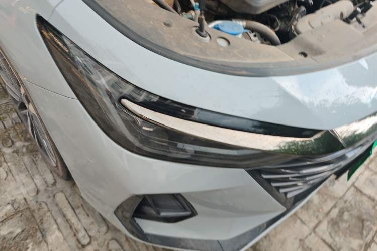 Used Chery Arrizo 8 2024 High-Performance Edition 2.0T DCT Powerfully Tuned Right Front Headlight