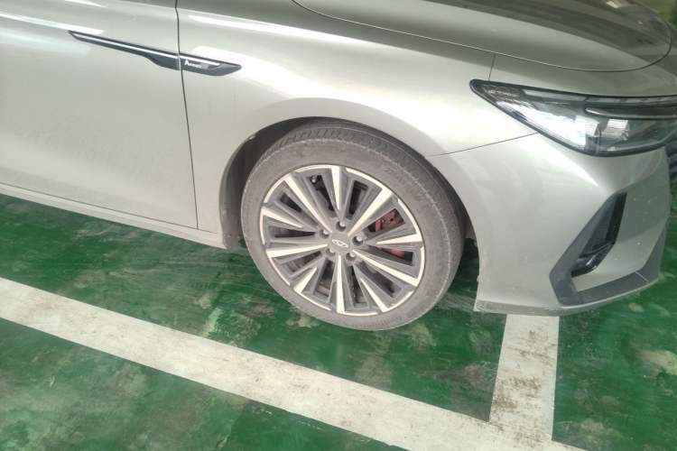Used Chery Arrizo 8 2024 High-Energy Edition 2.0T Automatic Yu+ Right Front Wheel Hub