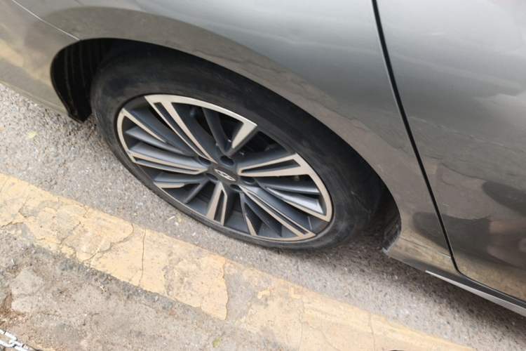 Used Chery Arrizo 8 2024 1.6T DCT Rui Right Rear Wheel Hub