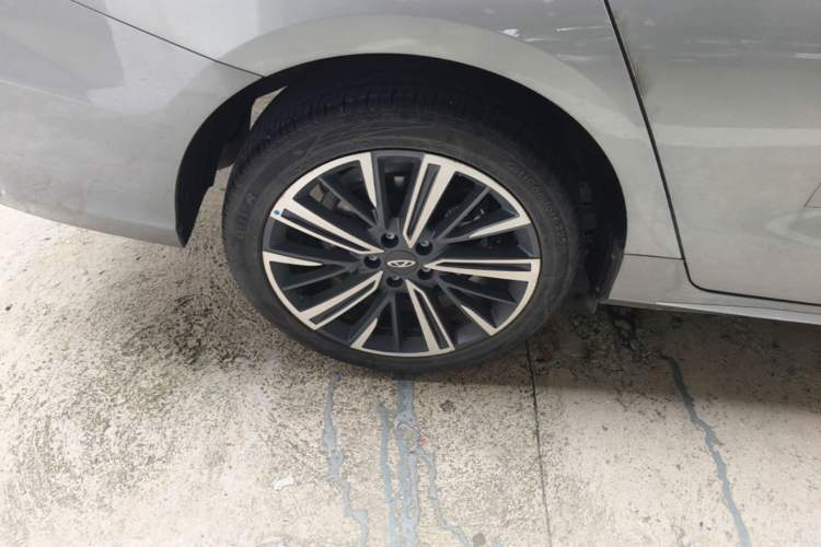 Used Chery Arrizo 8 2024 1.6T DCT Rui Right Rear Wheel Hub