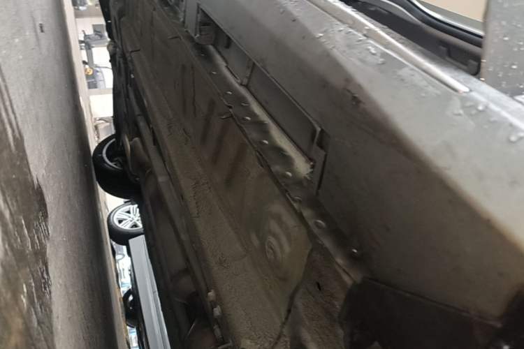 Used Chery Arrizo 8 2024 1.6T DCT Rui Right Side Sill