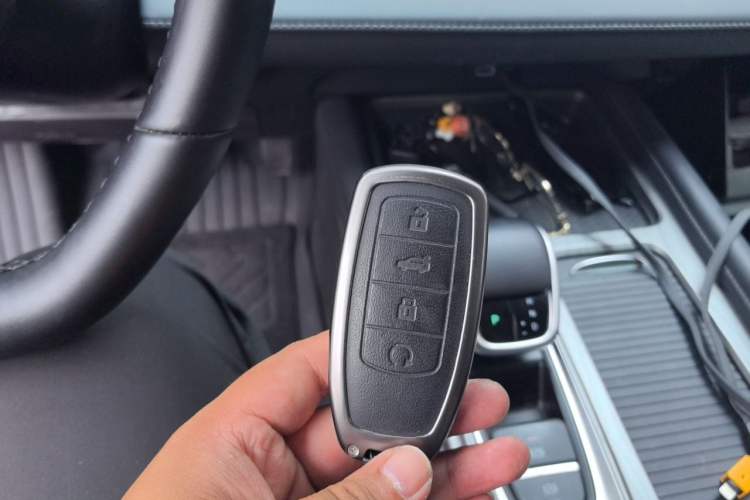 Used Chery Arrizo 8 2024 1.6T DCT Rui Vehicle Key