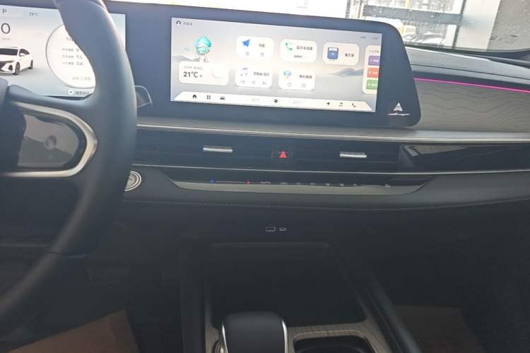 Used Chery Arrizo 8 2024 1.6T DCT Rui Audio And AC Panel