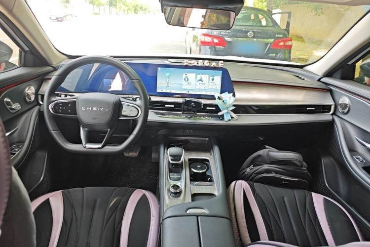 Used Chery Arrizo 8 2024 1.6T DCT Smart Center Console
