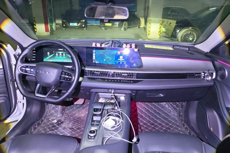 Used Chery Arrizo 8 2024 1.6T DCT Excellence Edition Center Console