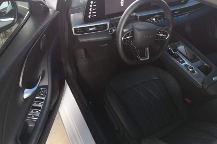 Used Chery Arrizo 8 2024 1.6T DCT Excellence Edition Driver Seat