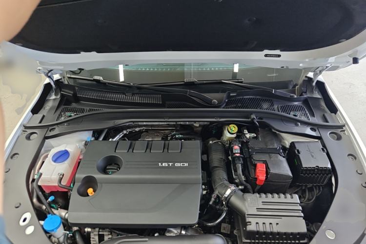 Used Chery Arrizo 8 2024 1.6T DCT Rui Engine Bay