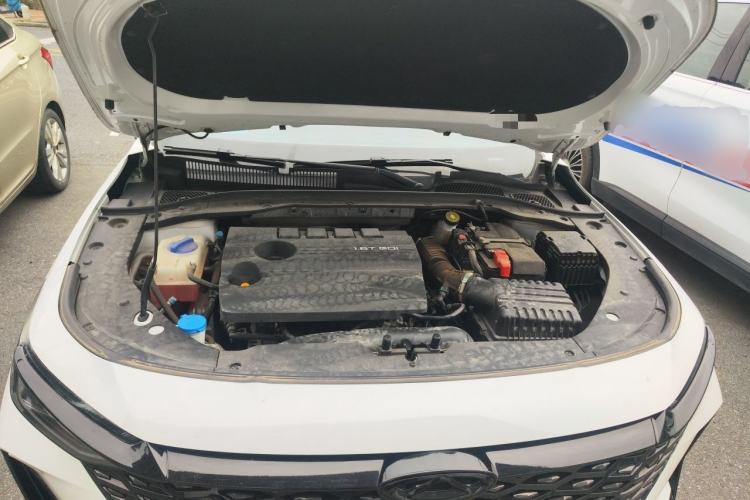 Used Chery Arrizo 8 2024 1.6T DCT Smart Engine Bay