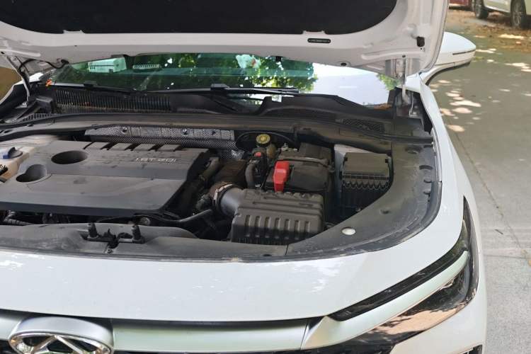 Used Chery Arrizo 8 2024 1.6T DCT Smart Engine Bay Left