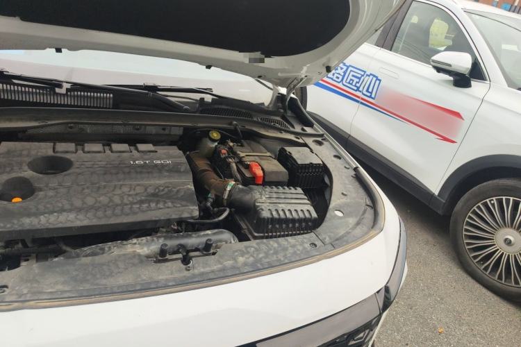 Used Chery Arrizo 8 2024 1.6T DCT Smart Engine Bay Left