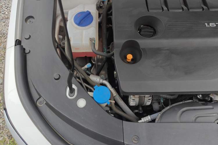 Used Chery Arrizo 8 2024 1.6T DCT Excellence Edition Engine Bay Right