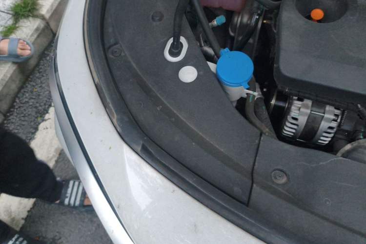 Used Chery Arrizo 8 2024 1.6T DCT Rui Engine Bay Right