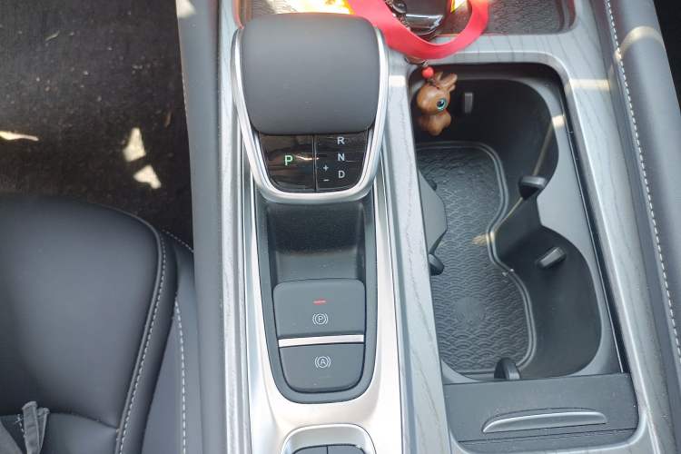 Used Chery Arrizo 8 2024 1.6T DCT Smart Gear Lever