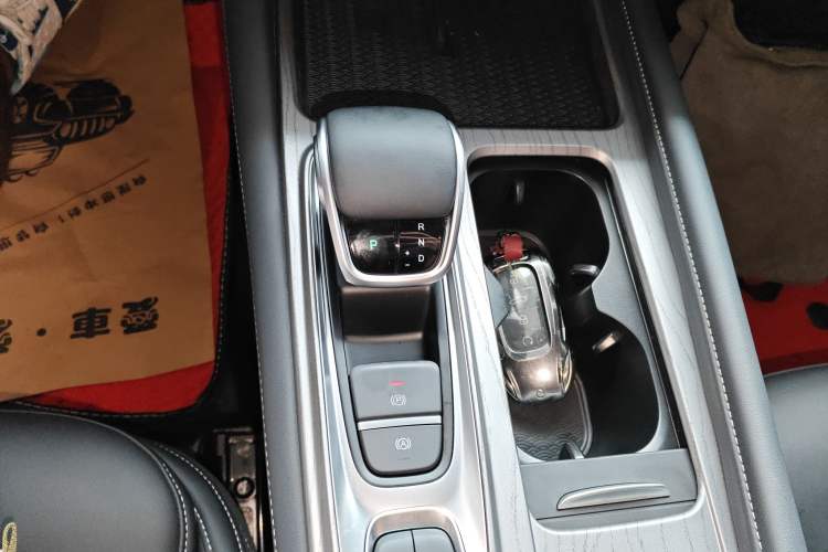 Used Chery Arrizo 8 2024 1.6T DCT Rui Gear Lever
