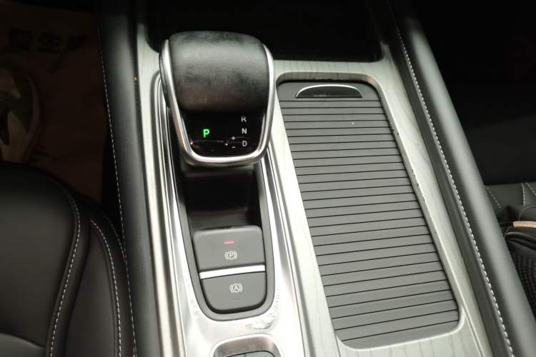 Used Chery Arrizo 8 2024 1.6T DCT Excellence Edition Gear Lever