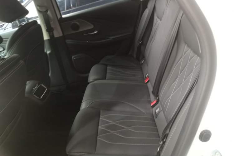 Used Chery Arrizo 8 2024 1.6T DCT Excellence Edition Left Rear Seat