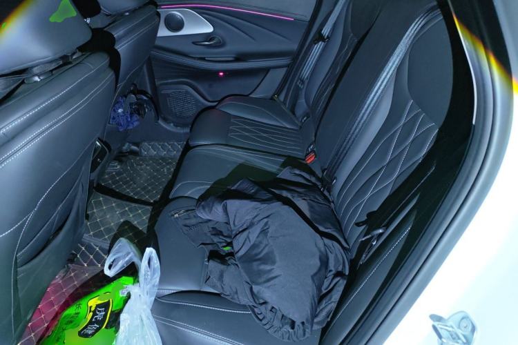 Used Chery Arrizo 8 2024 1.6T DCT Excellence Edition Left Rear Seat