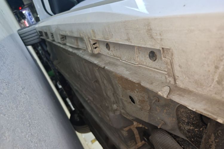 Used Chery Arrizo 8 2024 1.6T DCT Rui Left Side Sill