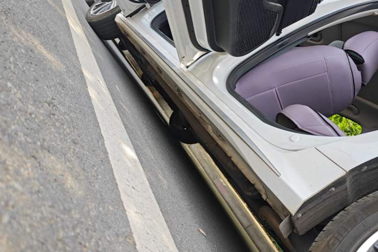 Used Chery Arrizo 8 2024 1.6T DCT Smart Left Side Sill