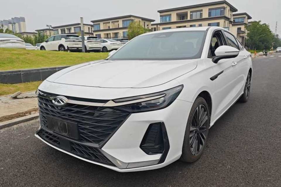 Chery Arrizo 8 2024