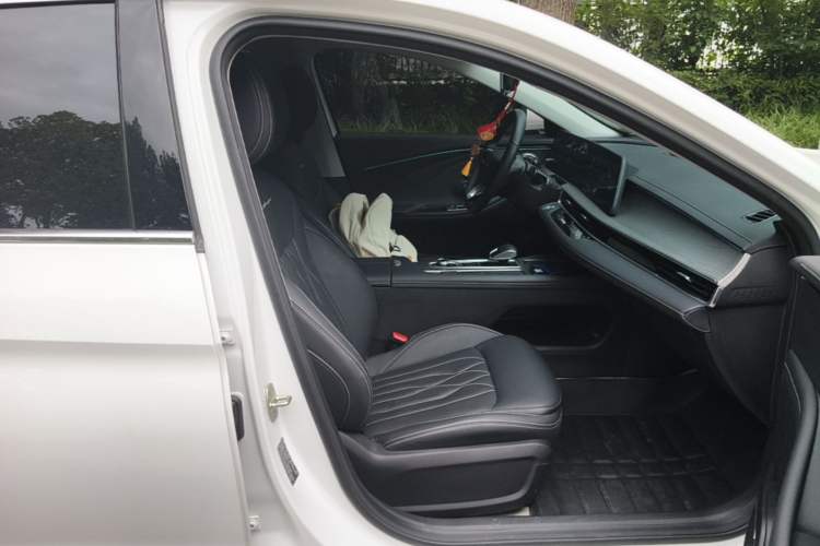 Used Chery Arrizo 8 2024 1.6T DCT Rui Right Front Seat