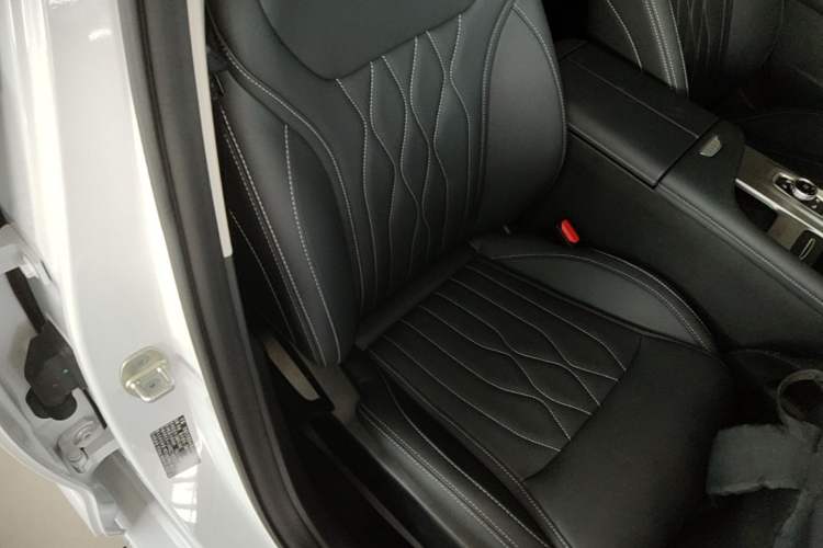Used Chery Arrizo 8 2024 1.6T DCT Smart Right Front Seat