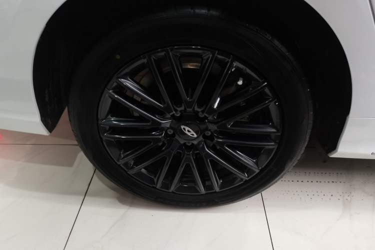 Used Chery Arrizo 8 2024 1.6T DCT Excellence Edition Right Rear Wheel Hub
