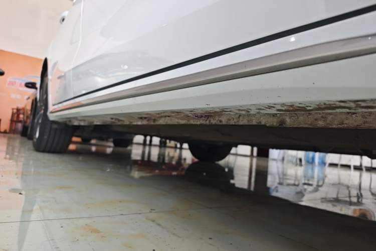 Used Chery Arrizo 8 2024 1.6T DCT Rui Right Side Sill