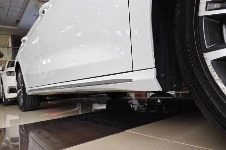 Used Chery Arrizo 8 2024 1.6T DCT Rui Right Side Sill